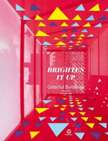 COLOR IN SPACE - фото 1