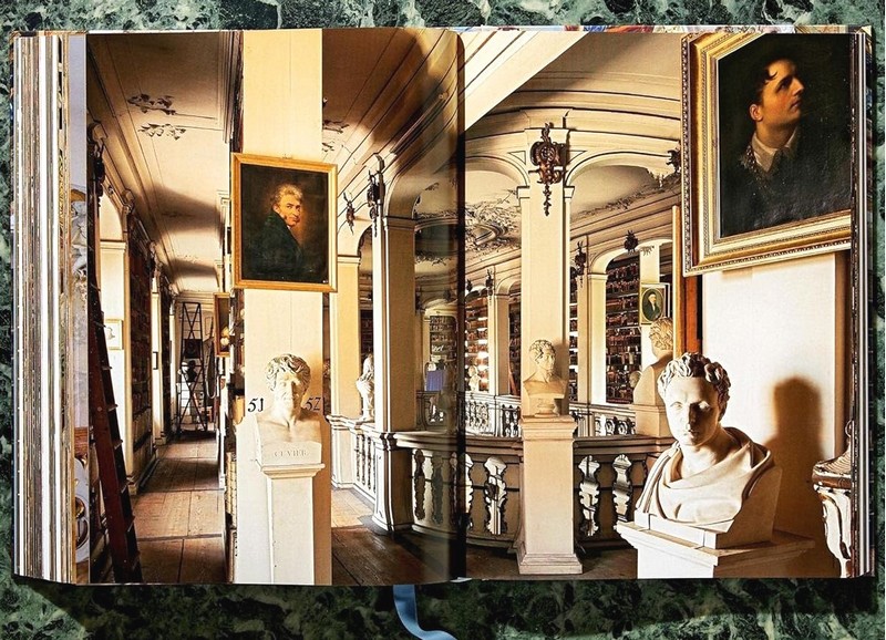 The Worlds Most Beautiful Libraries - фото 11