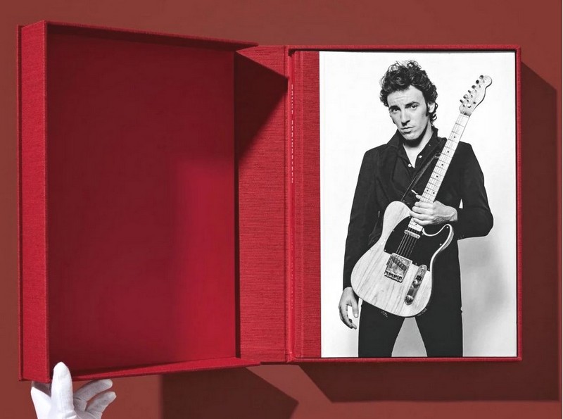 Lynn Goldsmith. Bruce Springsteen & The E Street Band - фото 2