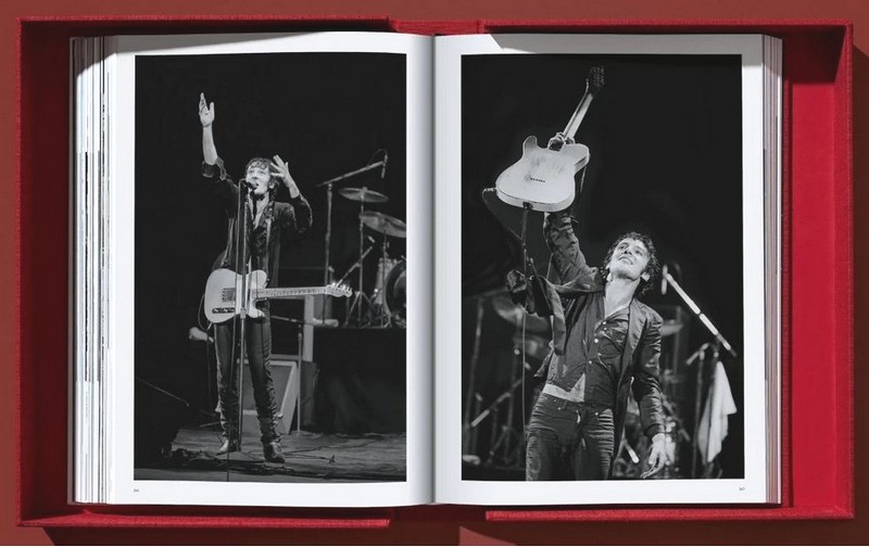 Lynn Goldsmith. Bruce Springsteen & The E Street Band - фото 13