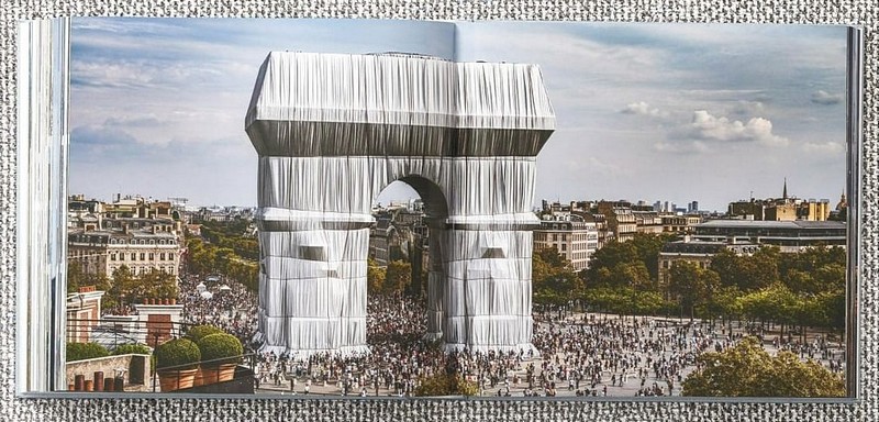 Christo and Jeanne-Claude. LArc de Triomphe, Wrapped, Paris - фото 9
