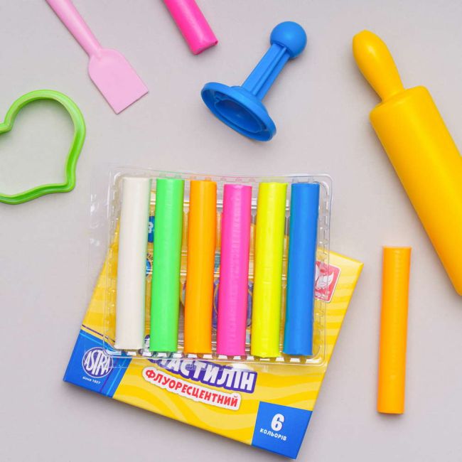 Пластилін круглий 6 кольорів восковий флуо Школярик - фото 4